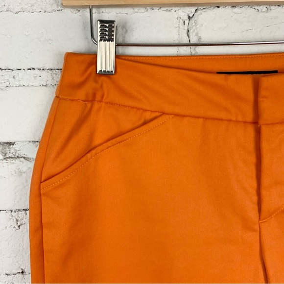 Peace of Cloth Panticular Orange Bermuda Shorts 2 - Picture 2 of 8